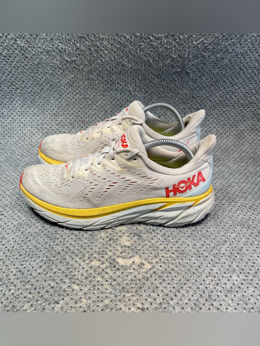 Hoka One One Clifton 8 Running Shoes Size 9 Men’s